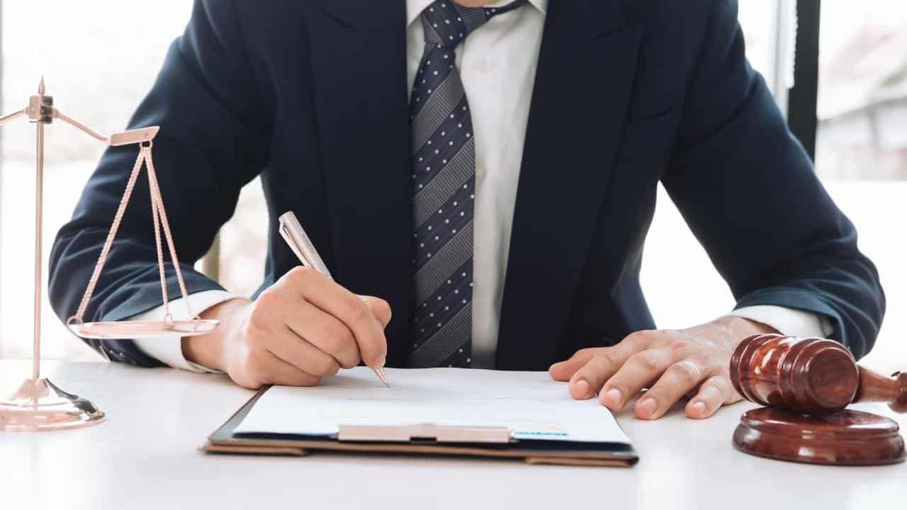 עו"ד גירושין ערן דוידוב